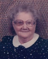 Ella Abraham's Instagram, Twitter & Facebook