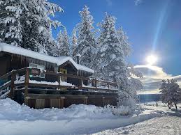 13910 Russell Valley Rd, Truckee, CA 96161