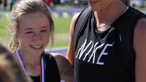 Clyde runner is surprise 3A state qualifier in 3,200