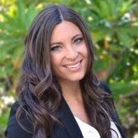 Kayla Rainey's Instagram, Twitter & Facebook