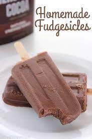 Homemade Fudgesicles Recipe Easy Popsicle Recipes Chocolate Popsicle Recipes Homemade Ice Cream