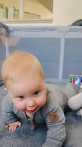 Almost 8 months, 22.5lbs, and Emile is