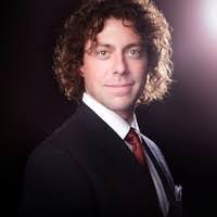 Daniel Sene's Instagram, Twitter & Facebook