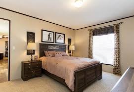 Window blinds are a great way to refresh any room in your home, from the bathroom to the bedroom. Cmh Captain Xtm16763e Mobile Home Direct 4 Less Master Bedroom Mobile Homes Direct 4 Less