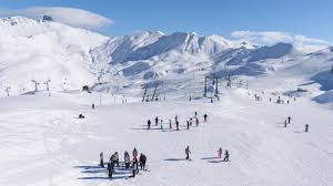 images?q=tbn:ANd9GcT1lDzUiYVorkzDqL5LiZ6-3z9BXQLuIszInA&s