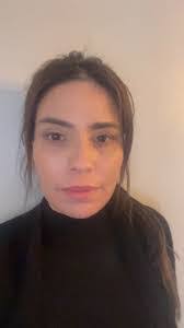 Amber Senger's Instagram, Twitter & Facebook