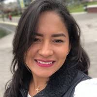 5 perfiles de «Vanessa Moncada»