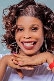 0978352224,wigs making,closure making.mukulumpe