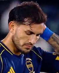 UNA CARA QUE LO DICE TODO: la reacción de Paredes después del gol de  Huracán.