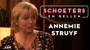Stilzitten is niets voor reportagemaakster annemie struyf (59). Schoeters En Bellen Annemie Struyf Is Een Gelukkige Vrouw Youtube
