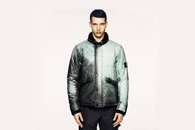 Here in the yellow colourway which turns red when cold ( shown in last. ØºÙŠØ± Ù…ØªÙˆØ§ÙÙ‚ ØªÙˆØ¶ÙŠØ­ Ù…ÙŠØª Stone Island Ice Knit Thermo Brielarsonbrasil Com