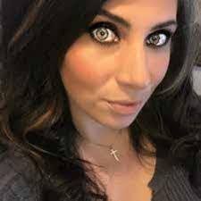 Lisa Beedle's Instagram, Twitter & Facebook