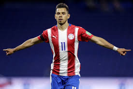 Welcome to the live updates of argentina vs paraguay. Frustrated Argentina Have To Settle For Draw Against Paraguay As Com