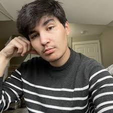 Emily Word's Instagram, Twitter & Facebook