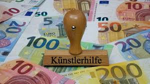 Der wiener philharmoniker in gold, silber und platin ist eine der erfolgreichsten anlagemünzen der welt und bietet für jeden anleger das passende investment. Impfkampagne In Osterreich Wiener Philharmoniker Bei Covid Impfung Vorgezogen News Und Kritik Br Klassik Bayerischer Rundfunk