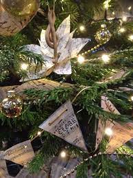 I love this christmas dinner with a music theme. Music Themed Christmas Tree Christmas Themes Decorations Music Christmas Ornaments Christmas Tree Themes