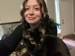 Sarah Kersey's Instagram, Twitter & Facebook