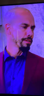 Devon needs to go to the barbershop and have somebody line up his beard  cause that's a hot mess🤦🏽‍♀️