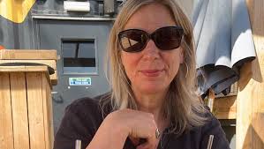 Fundraiser by Naomi Watters : Cheltenham Half Marathon for Yeleni Cancer  Support