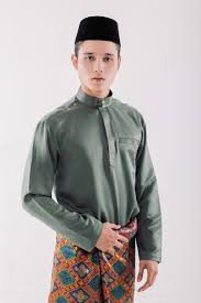 Materialnya campuran satin dan cotton, tahan lasak dan tidak mudah carik. Baju Melayu Lelaki Pilihan 2017 Mybaju Blog