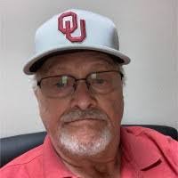 Wayne Cash's Instagram, Twitter & Facebook