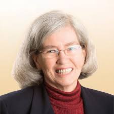 Diane Wink's Instagram, Twitter & Facebook