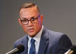 Steve Yzerman leaves as Lightning GM; is Red Wings return in future?