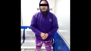 'el vikingo' azotó a un pequeño contra el suelo cuando este trató de acercarse al luchador para abrazarlo. Axa7ce6gjhyb7m