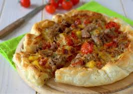 Tarte Thon Et Tomate Page 2 A 2 Astuces Au Feminin En 2020 Alimentation Idee Recette Recette Facile
