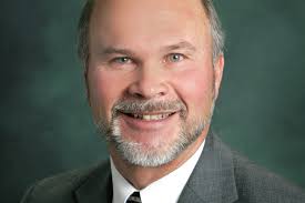 Park Rapids funeral director hurt in Wadena County crash