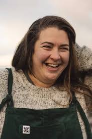 Becca Harvey's Instagram, Twitter & Facebook