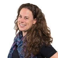 Lea Dilling's Instagram, Twitter & Facebook