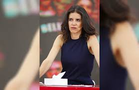 …as charles iv, the domineering maria luisa persuaded charles to advance godoy in rank and power, and by 1792 he became field marshal, first secretary of state, and duque de alcudia. Maria Luisa Godoy Y Su Intencion De Bajarse El Sueldo Flanlate