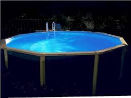 Eclairage Piscine 56 Idees Et Conseils Pour La Sublimer Archzine Fr