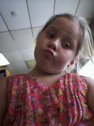 Daisy Wise (@dmwise24)