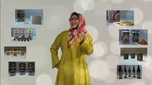 Erma fatima,rahim razali,umie aida mak cun giat menjalankan perniagaan bedak sejuknya di kampung, namun dia. Mak Cun Mart By Saladeen Ahmad