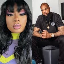 Donna Mongiardo's Instagram, Twitter & Facebook