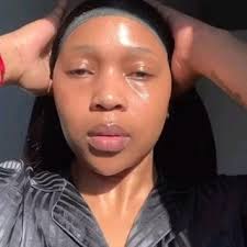 Karibuni sana wateja wetu mjipatie mafuta mazuri na kwa bei nafuuu na  kuifanya ngozi yako iwe yenye nuru kabisa tupigie simu tunafanya delivery  ndani na inje ya mkoa wa Dar-es-saalam