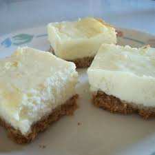 Very Quick Very Easy I Used A Muffin Tin Instead Of An 8x8 Pan And They Came Out Beautifully Nice For Indivi Cheesecake Bar Recipes Cheesecake Bars Desserts