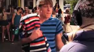 It's halloween in palm woodsylvania and the monstrous personas of big time rush come to light. Big Time Rush S02e12 13 Big Time Beach Party Video Dailymotion