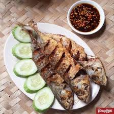 Senduk cili kisar homemade•gula nisan•kiub pati ikan bilis•asam jawa ekor ikan kembung (dilumur kunyit dan garam)•minyak masak (untuk menggoreng ikan)•bawang. Ragam Resep Ikan Kembung Praktis Dan Lezat Resepkoki