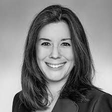 Leslie Cahill's Instagram, Twitter & Facebook