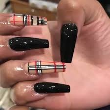Black Acrylic Nail Designs 30 Creative Black Acrylic Nails Design Ideas To Try 4 Black Acrylic Nail Designs Black Acrylic Nails Burberry Nails