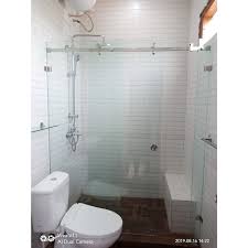 Peralatan mandi berkualitas tinggi termasuk kran shower tentu sangat menunjang kenyamanan saat mandi. Jual Harga Shower Box 2020 Kaca Kamar Mandi 10 Mm Tempered Jakarta Selatan Chelatama Kaca Aluminium Tokopedia