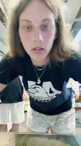 Amanda Kolar's Instagram, Twitter & Facebook