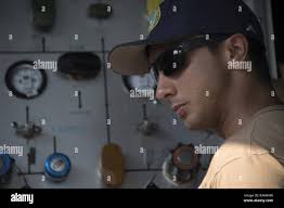 U s navy equipment operator 3rd hi-res stock photography and images