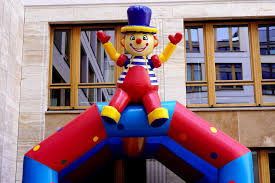 Sehr geehrte kolleginnen und kollegen, wir heißen sie herzlich auf der homepage der gesellschaft für schädelbasischirurgie e. Daimler Group Services Berlin Dieses Jahr Gab Es Bei Dem Dgsb Kindertag Einen Locationwechsel Von Unserem Innenhof In Unser Social Intranet Wir Haben Kurzfristig Die Hupfburg Durch Einen Virtuellen Aufruf Ersetzt Um