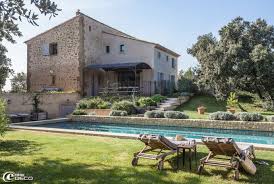 Piscine Concue Et Realisee Par L Entreprise B Gulli Margelles En Pierres De Crillon Chez Pesc A Crillon Le Brav Maison Rurale Belle Maison Maison D Hotes