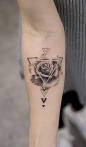 Maybe you would like to learn more about one of these? Einzigartige Geometrische Rose Forearm Tattoo Ideen Fur Frauen Trendy Floral Flower Arm Ta Arm Einziga Tattoos Delicate Flower Tattoo Arm Tattoos For Women
