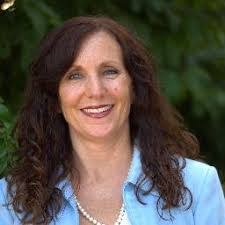 Erin Stotler's Instagram, Twitter & Facebook